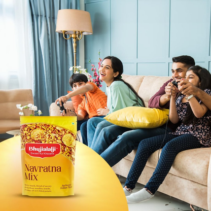 Bhujialalji Navratna Mixture