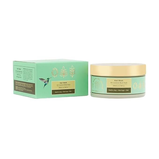 The Earth Collective Oil Control Mud Pack Contains Kaolin Clay Moringa Oat Hydrates Hair - 200 ml