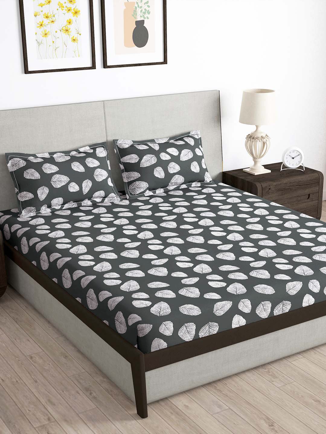Story@home Arena Grey & White Floral Printed 180 TC Bedsheet & Pillow Covers