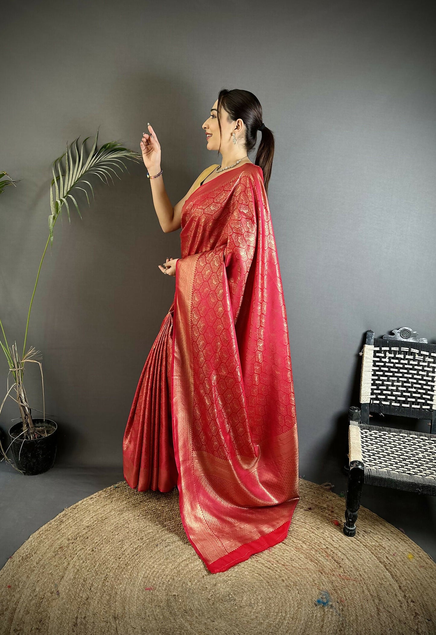 Joban Fashion Red Paisley & Floral Soft Satin Silk Banarasi Silk Saree