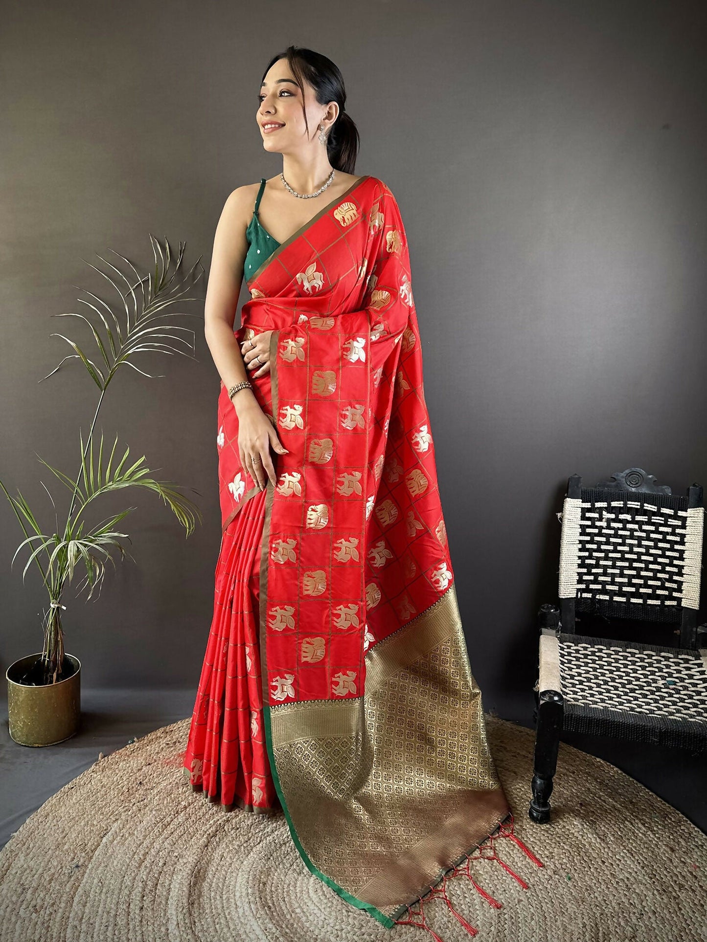 Joban Fashion Red Elephant Motif Soft Silk Banarasi silk Saree