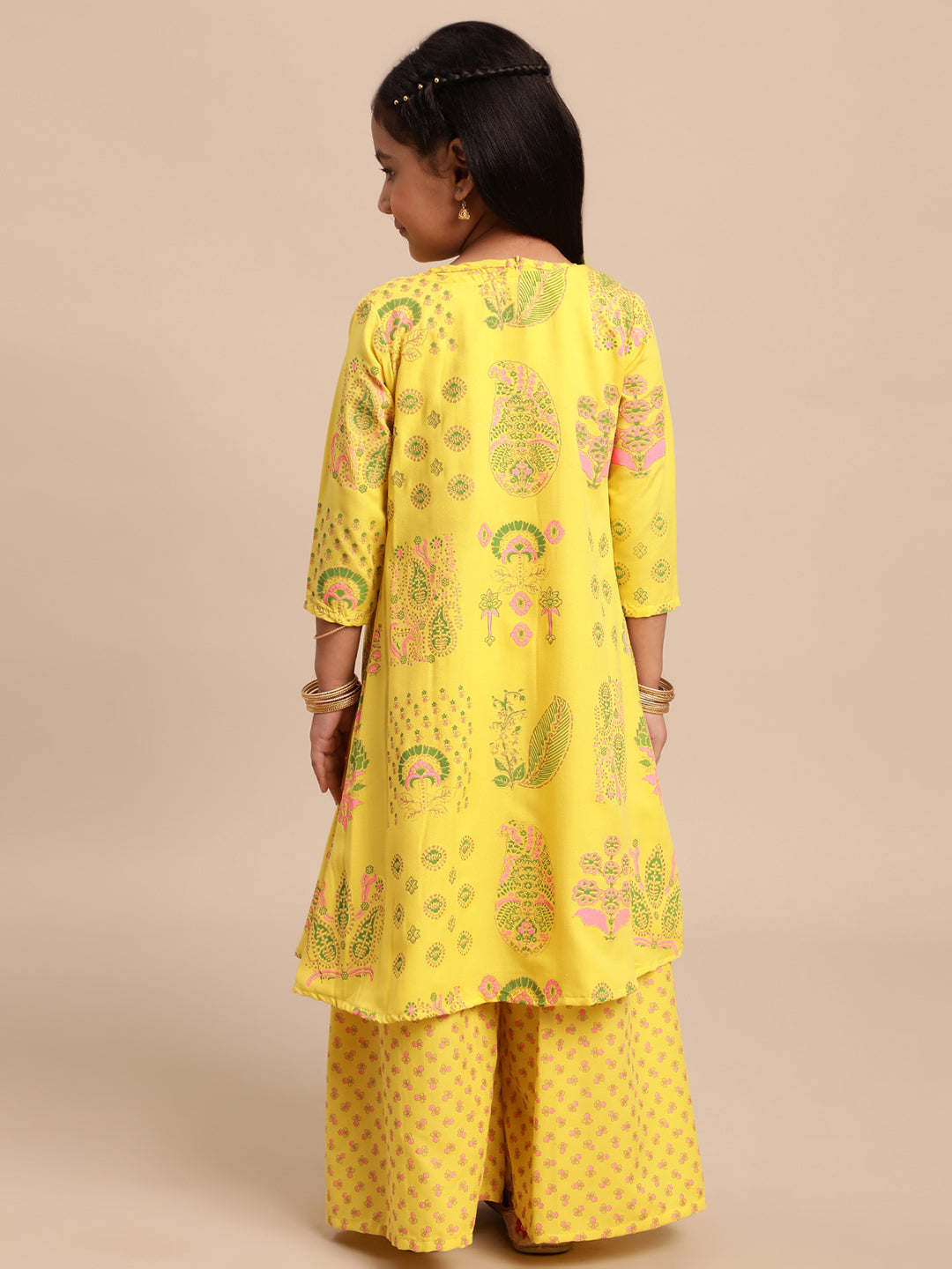 Ahalyaa Yellow Viscose Rayon Straight Kurta Sets