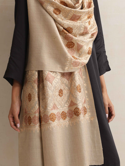trueBrowns Beige Geometric Embroidered Woollen Stole