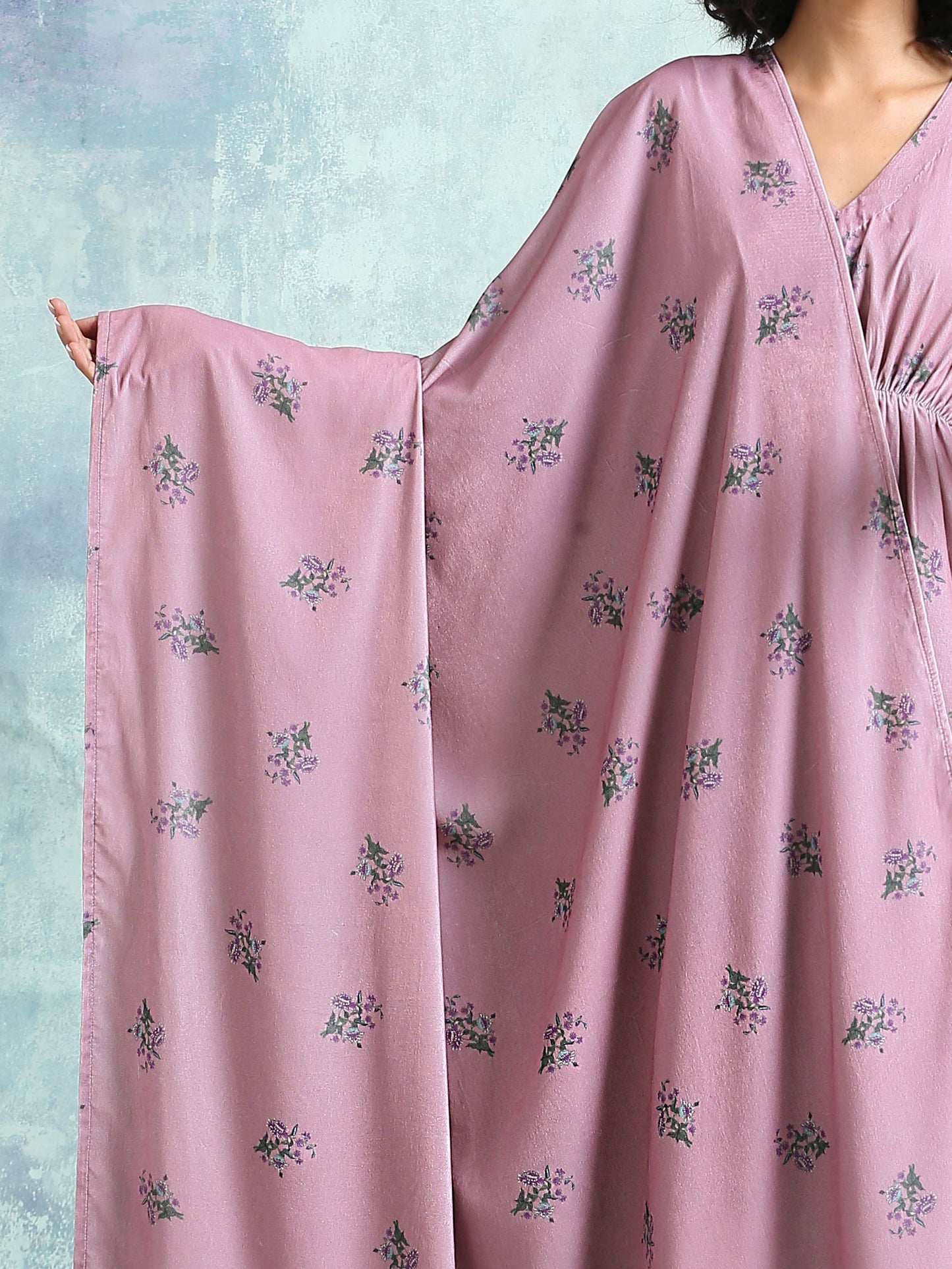 trueBrowns Light Mauve Printed Velvet Shawl