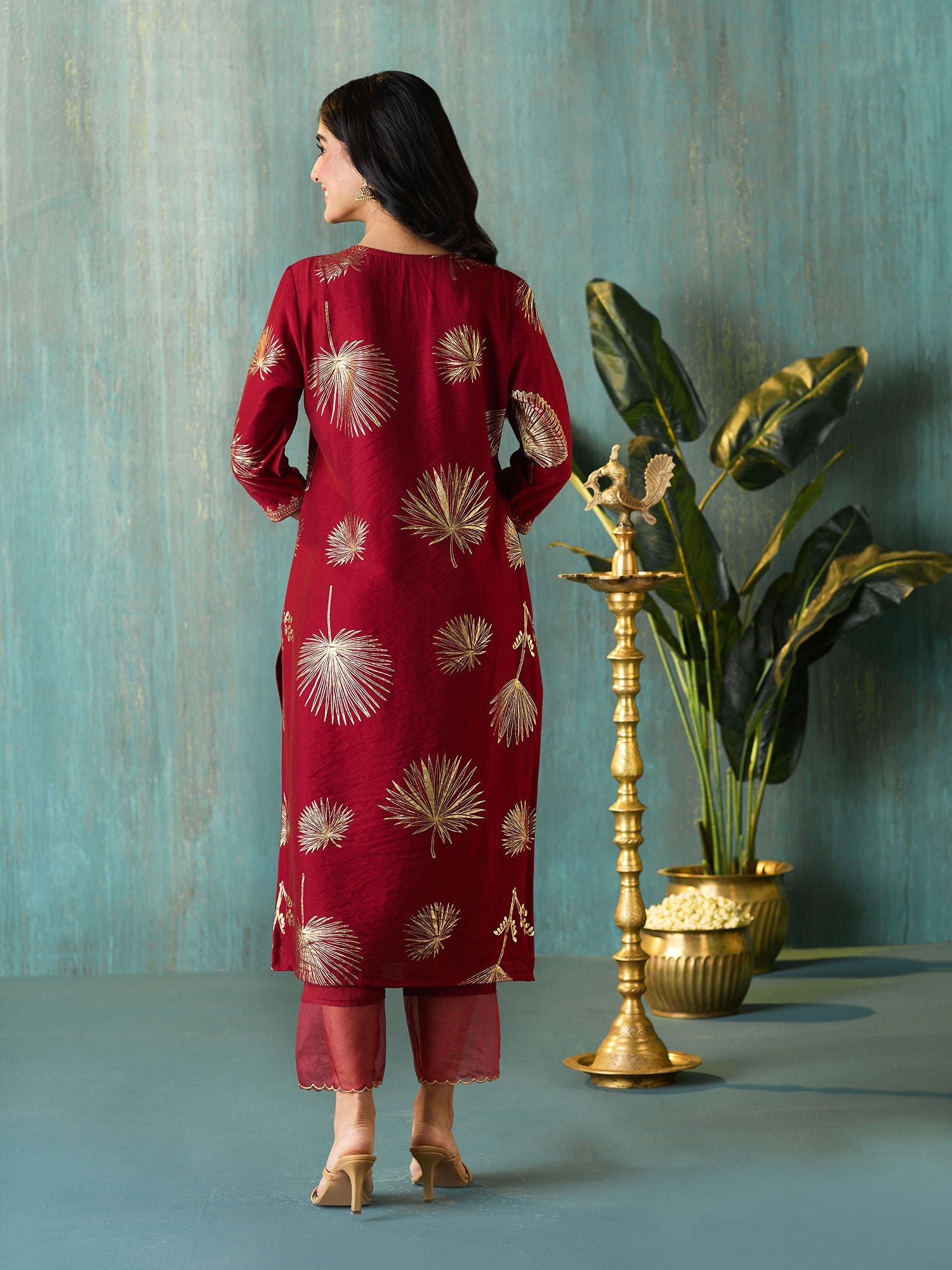 Likha Maroon Tyohar Chanderi Foil Printed Kurta Pant & Dupatta LIKSKD293 (Set of 3)