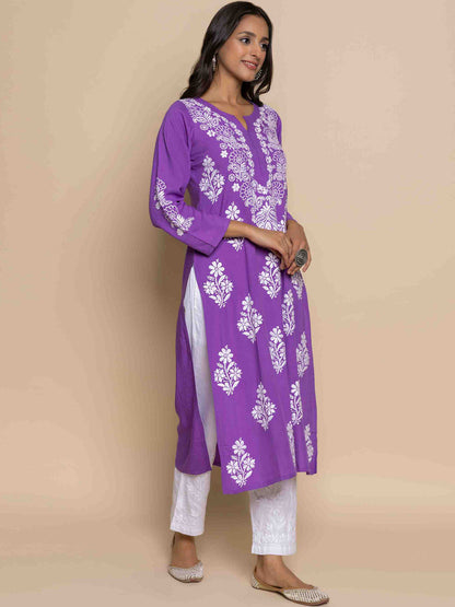 HOUSE OF KARI Floral Chikankari Embroidered Notched Round Neck Straight Kurta