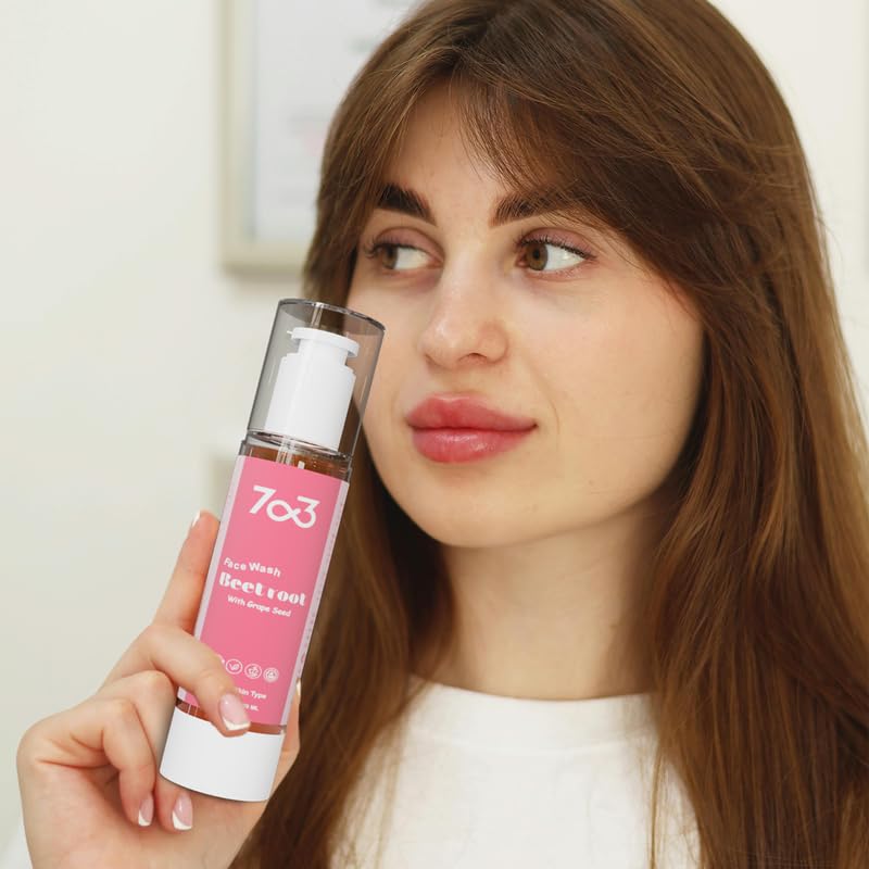 7o3 Face Wash Hydrating Cream Cleanser With Ylang Ylang, Chia Seed & Yuzu - 100 Ml