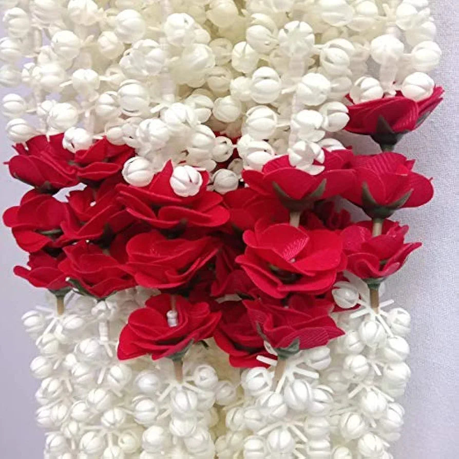 Set Of 4 Garlands 5Ft Long With 32 Roses In Each String 155 CM