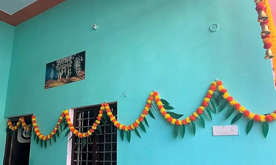 Artificial Marigold &Mango Leaves Simple Door-Window Toran Yellow and Dark Orange