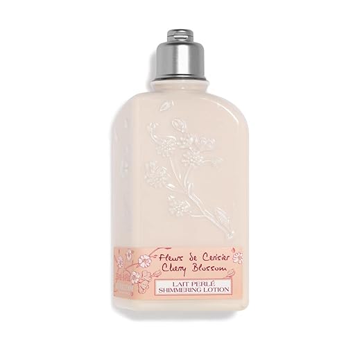 L'Occitane Cherry Blossom Shimmering Lotion  - 250 ml