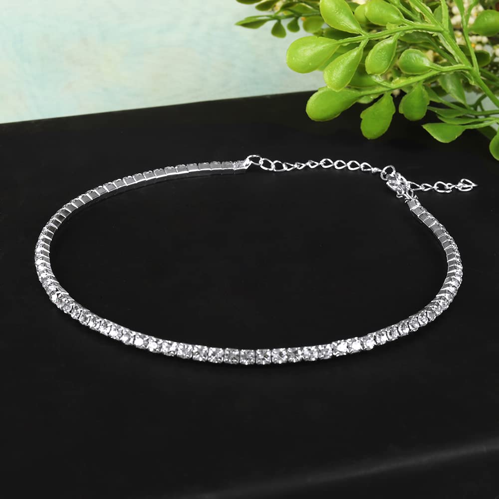 Silver-Toned Alloy Rhinestones Studded Choker - The Pari