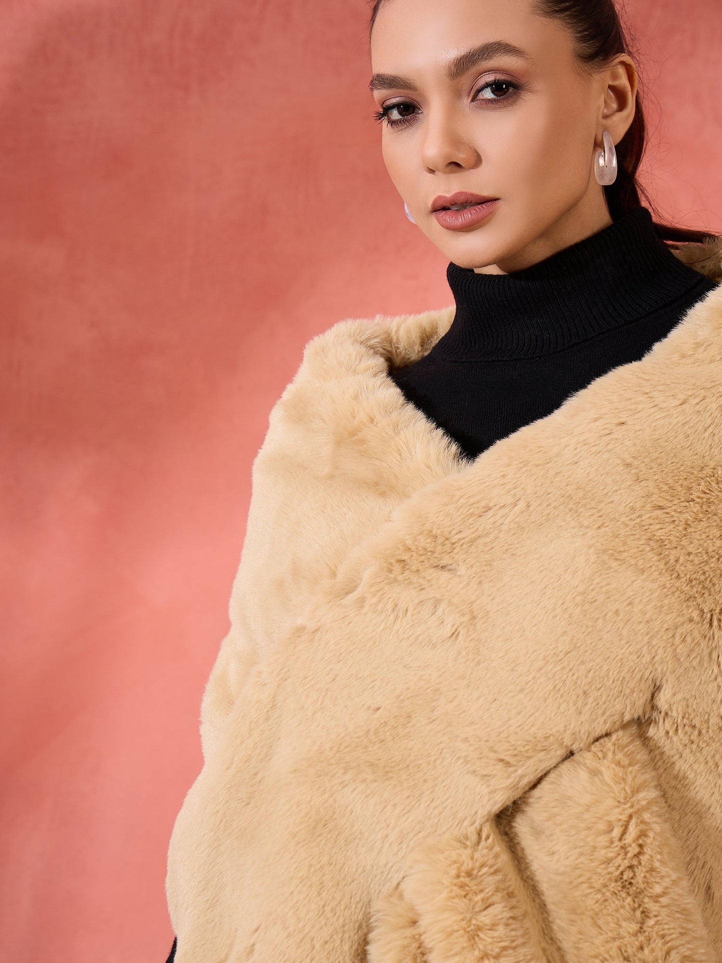 InWeave Beige Rabit Faux Fur Cape