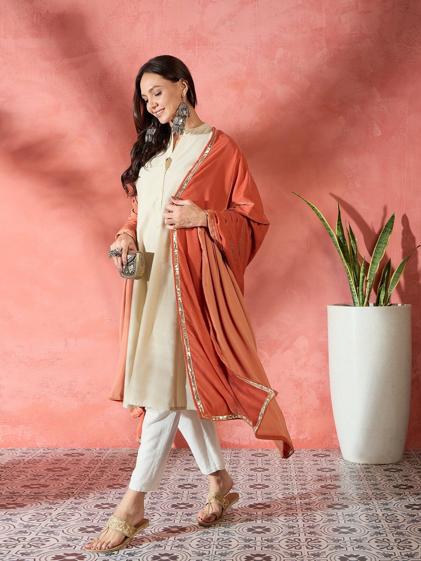 InWeave Rust Solid Velvet Shawl