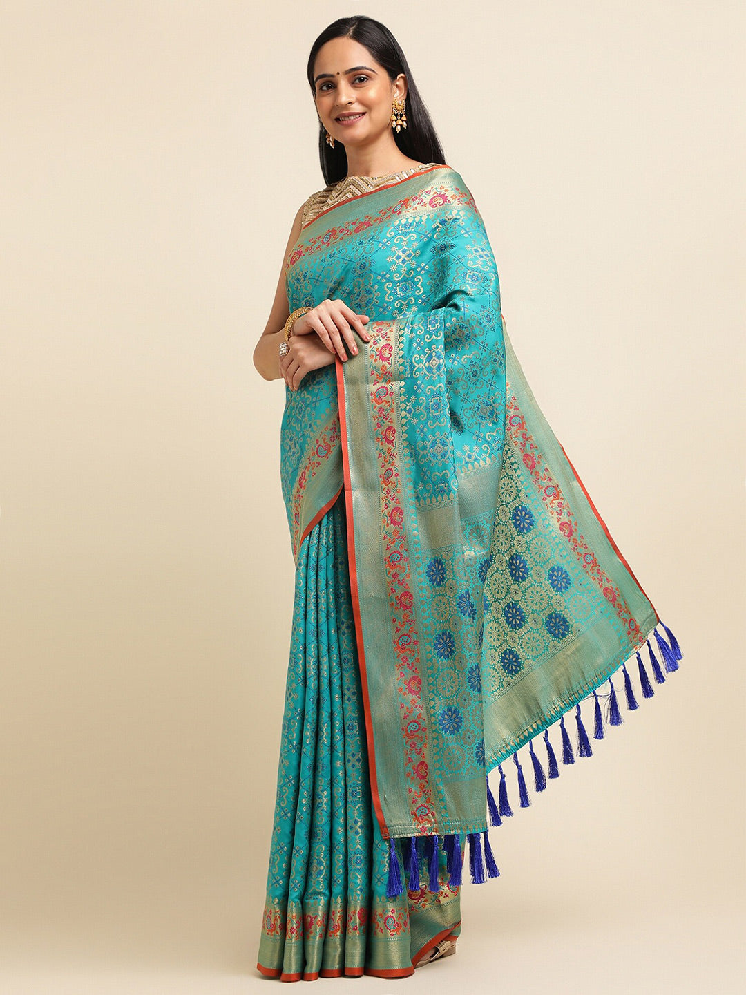 Fabmora Ethnic Motifs Woven Design Zari Banarasi Saree