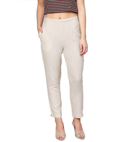 Juniper Women Offwhite Cotton Flex Solid Slim Fit Pant/Slim Pant