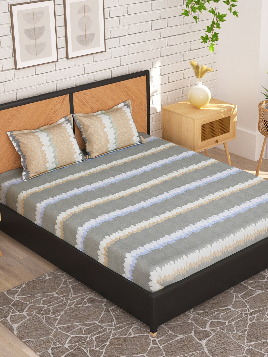 Story@home Grey & Peach-Coloured Striped 180 TC Queen Bedsheet With 2 Pillow Covers