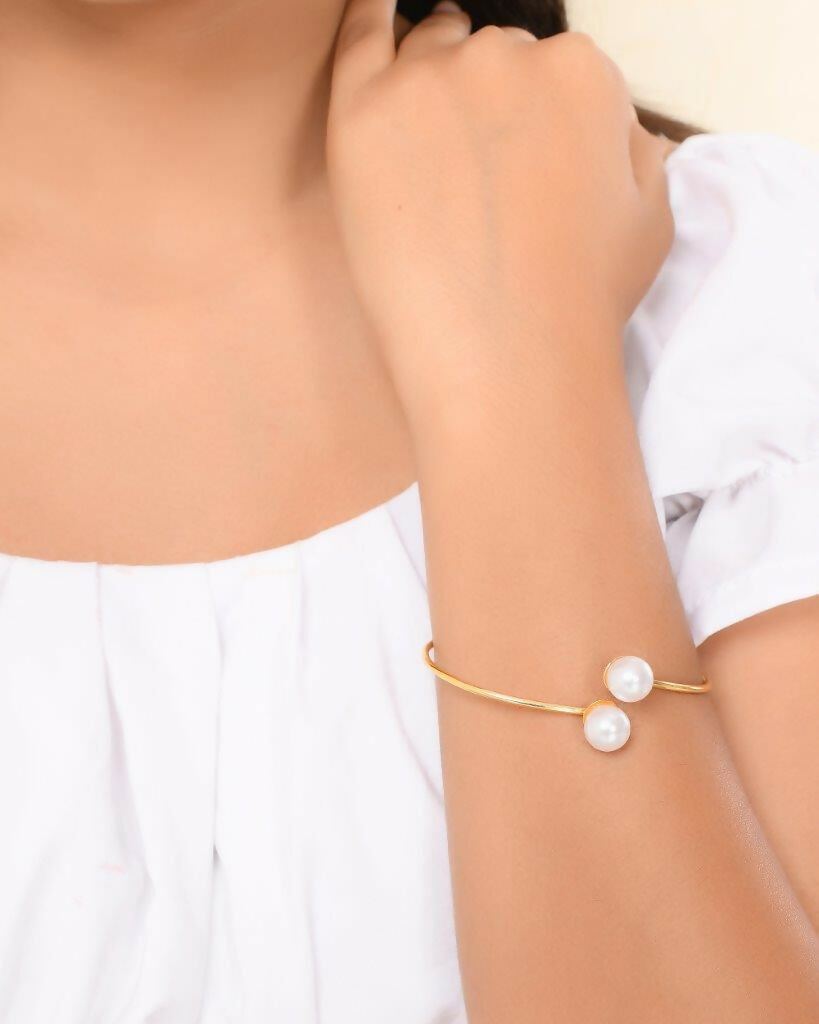 VOJ One Gram Gold-Polished Pearl Studded Bracelet