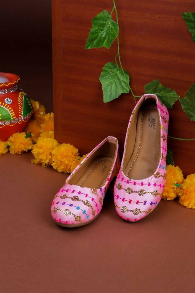 Tiny Bugs Girls Embroidered Ethnic Ballerinas-Pink