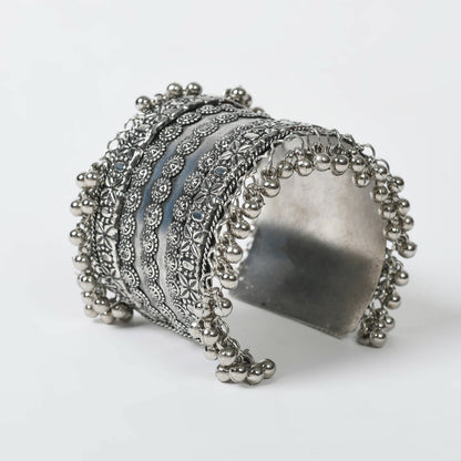 Mominos Fashion Joharkamal Oxidised Silver-Plated Ghungroo Handcraft Bracelet - Design 025