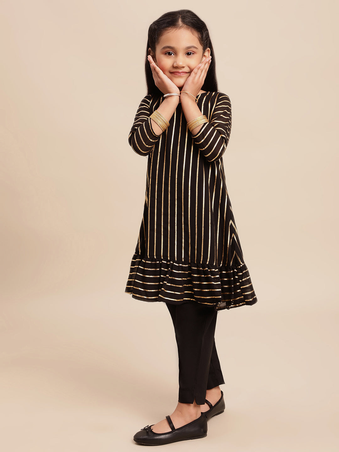 Ahalyaa Black Georgette Curved Kurta Sets
