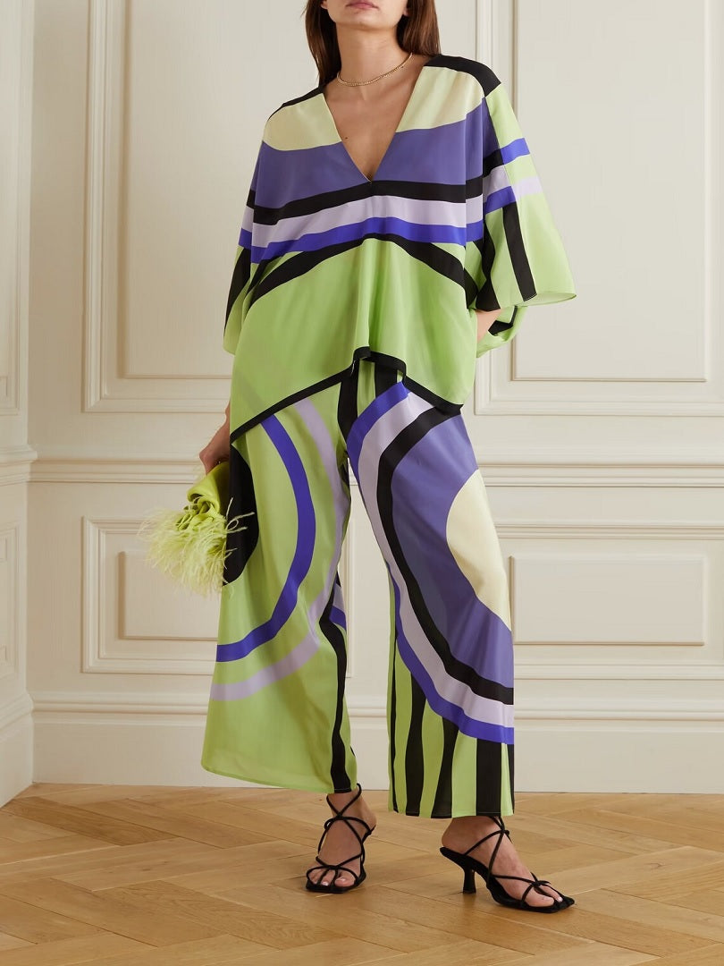 V-Neck Style Circular Printed Silk Crepe Co-ord Sets For Women And Girl's J5693