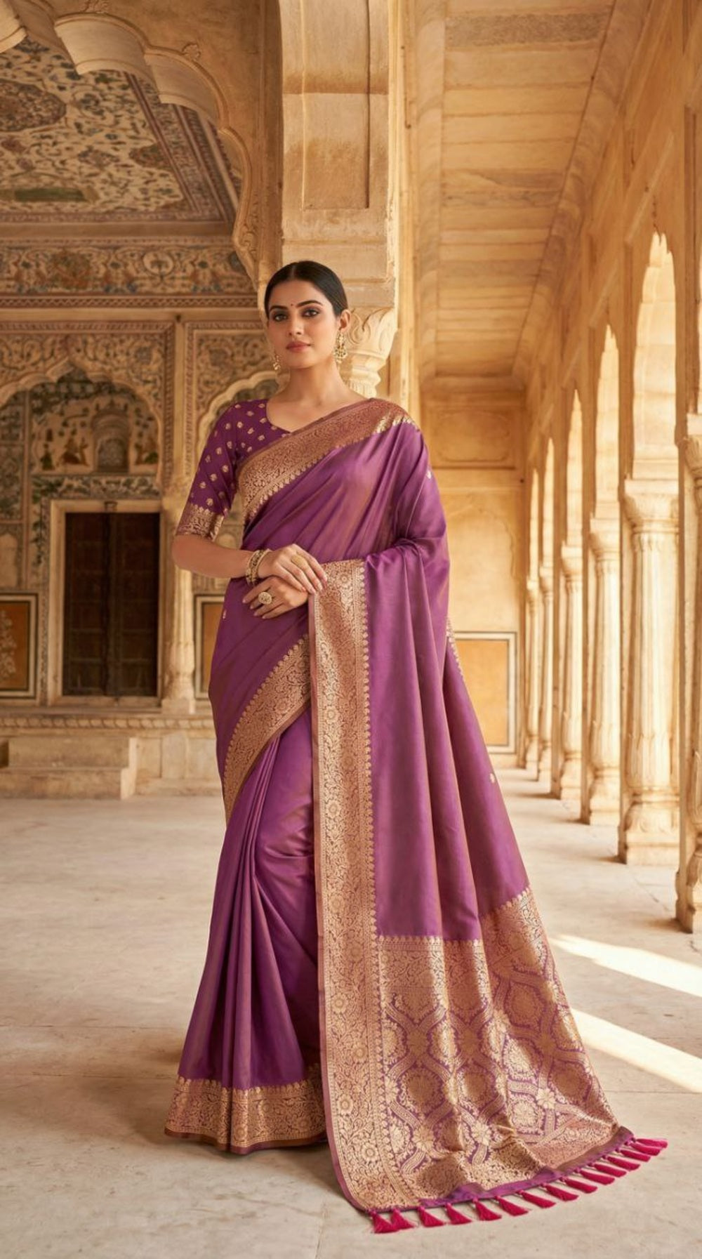 Mameraa Sarees Lavender Soft Banarasi Silk Fabric Saree With Natural Zari Weaving In Gala Border-Lavender