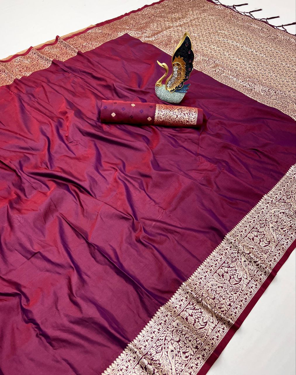 Mameraa Sarees Wine Soft Banarasi Silk Fabric Saree With Natural Zari Weaving In Gala Border-Wine