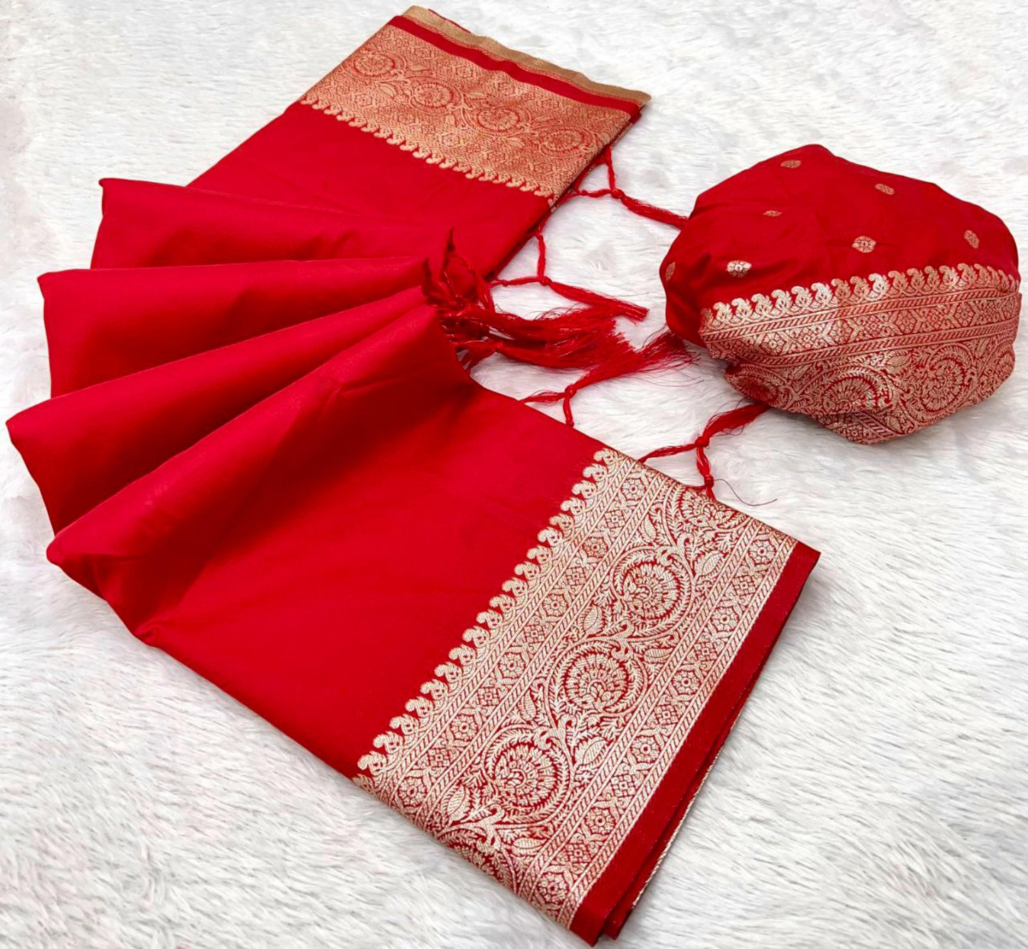 Mameraa Sarees Red Soft Banarasi Silk Fabric Saree With Natural Zari Weaving In Gala Border-Red