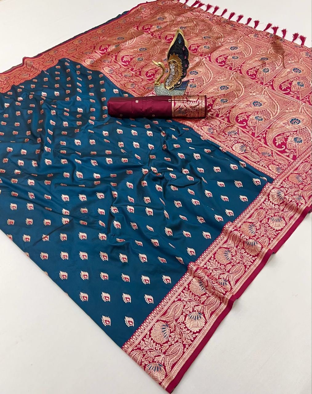 Mameraa Sarees Teal Blue Soft Banarasi Silk Saree With Zari Weaving Meenakari Design-Teal
