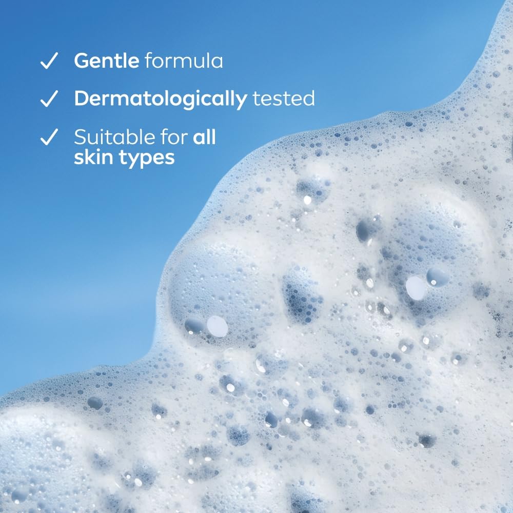 NIVEA Luminous Even Glow Bubble Cleansing Foam Face Wash | For Glowing Skin, Skin Brightening & Refined Pores | Pearl Rucinol + 6 Acid Complex | Makeup Remover | Daily Face Cleanser | 100ml