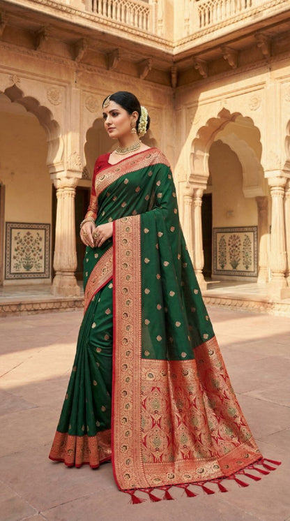 Mameraa Sarees Green Soft Banarasi Silk Saree With Zari Weaving Meenakari Design-Green