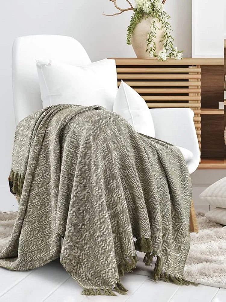 Sashaa World Soft Herringbone Throw Blanket Colour Green And Ivory