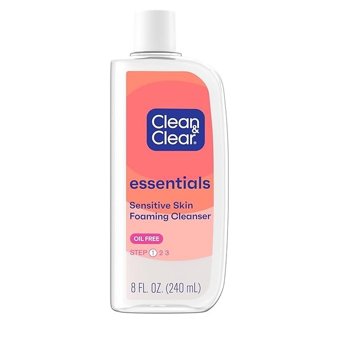 Clean & Clear Essentials Foaming Facial Cleanser Oil-Free - 240 ml