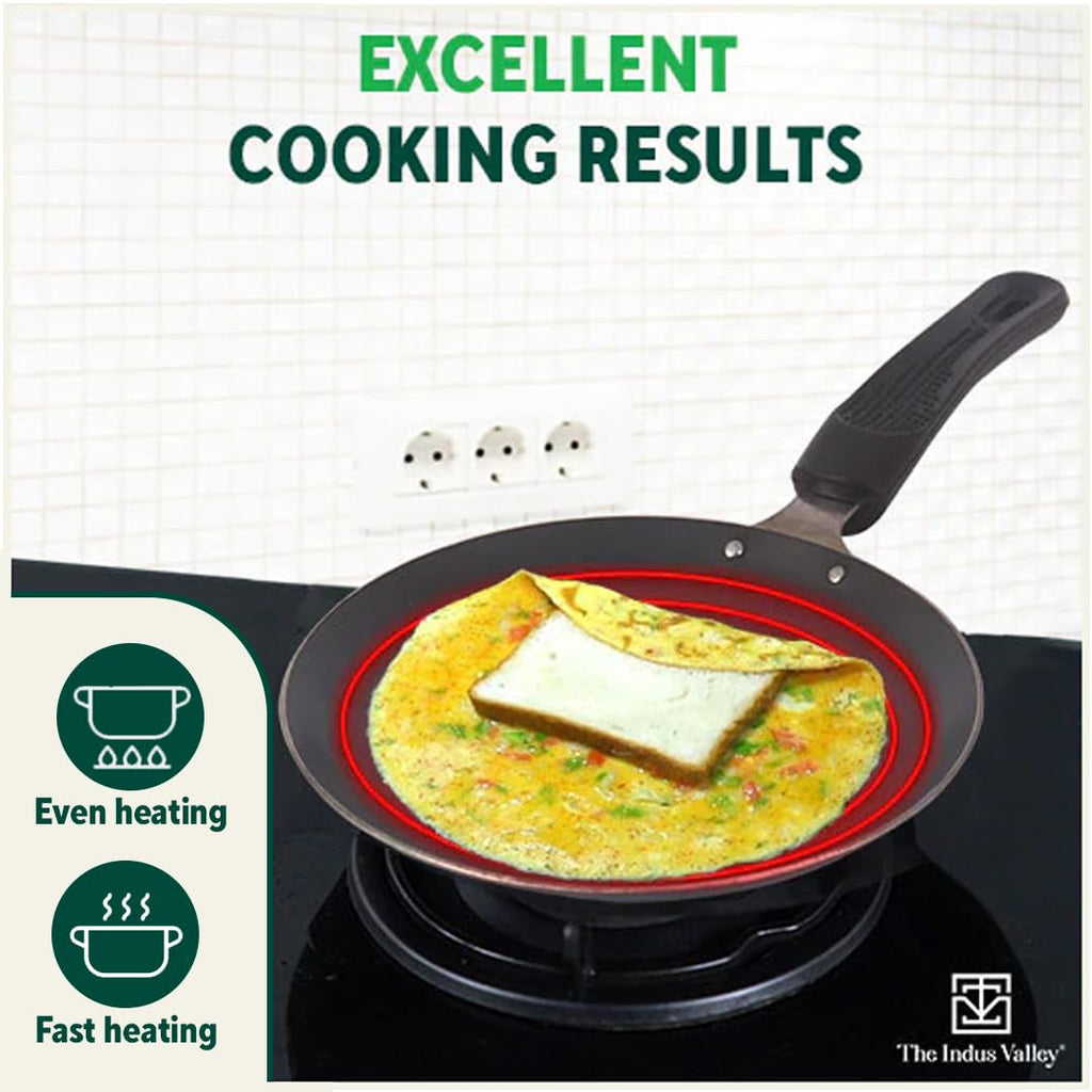 The Indus Valley Pre-Seasoned Iron Omlette Pan With Bakelite Handle