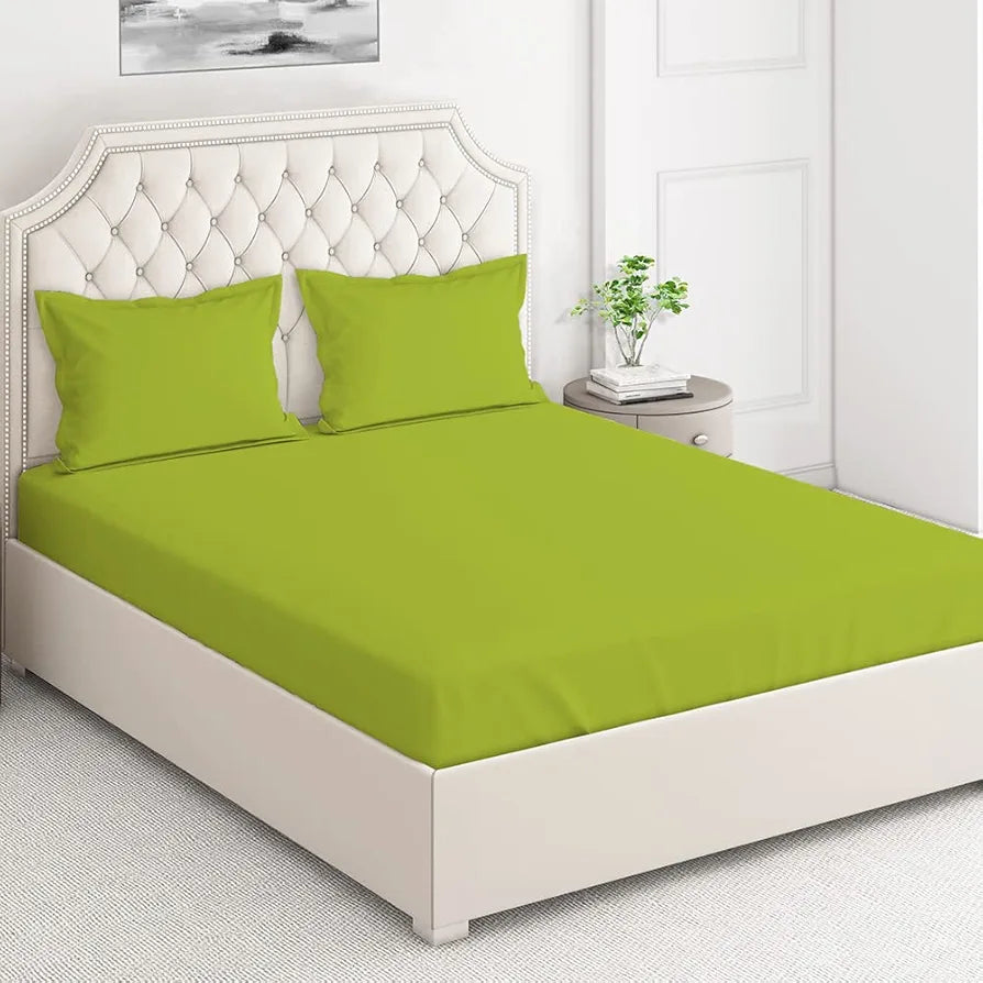 Layers Be Bold Cotton Bedsheet Set for All Seasons Lightweight 140 TC Queen Size Sheen Green Color