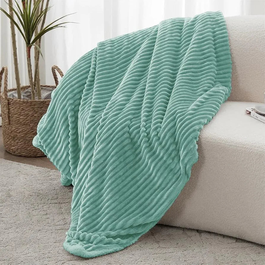 Homekart Pencil Pattern Flannel Fleece Sherpa Blanket Soft Plush Fluffy Season AC and Mild Winter Reversible Blanket Single Bed Mint Green