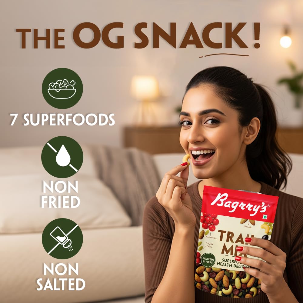 Bagrry’s Trail Mix 200 GM | 7 in 1 Superfoods | California Almond | Cashews | Cranberries | Dates | Pumpkin Seeds | Green & Black Raisins | High Protein | Fibre-Rich | Oil-Free | Non-Salted | Healthy Snack for Anytime Energy | Dry fruit mix | Mix nuts