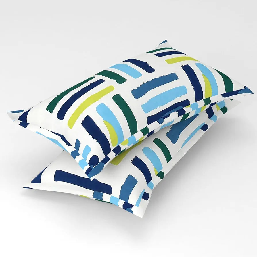 Homefab India 180 TC Microfiber Double BedSheet with 2 Pillow Covers Blue White
