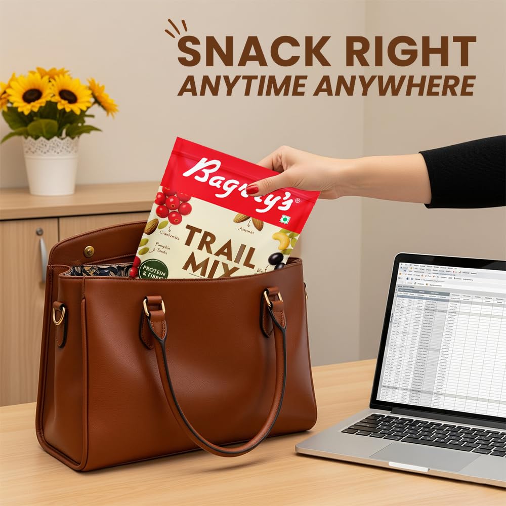 Bagrry’s Trail Mix 200 GM | 7 in 1 Superfoods | California Almond | Cashews | Cranberries | Dates | Pumpkin Seeds | Green & Black Raisins | High Protein | Fibre-Rich | Oil-Free | Non-Salted | Healthy Snack for Anytime Energy | Dry fruit mix | Mix nuts