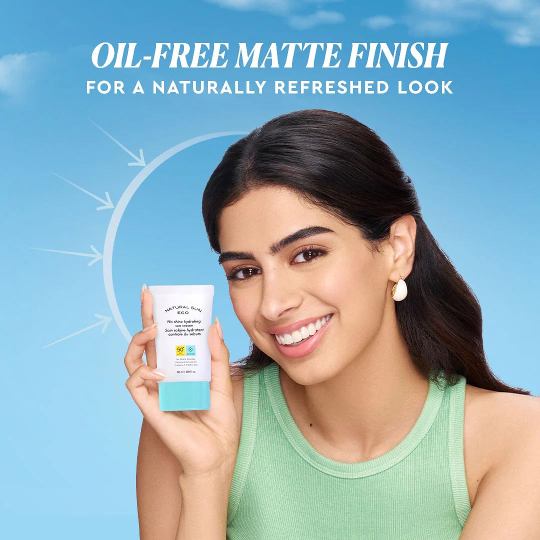 The Face Shop No Shine Hydrating Sunscreen SPF 50+ PA++++ with UVA/B protection, No White Cast, Water Resistant, Lightweight Korean Sunscreen for Oily Skin, 30ML