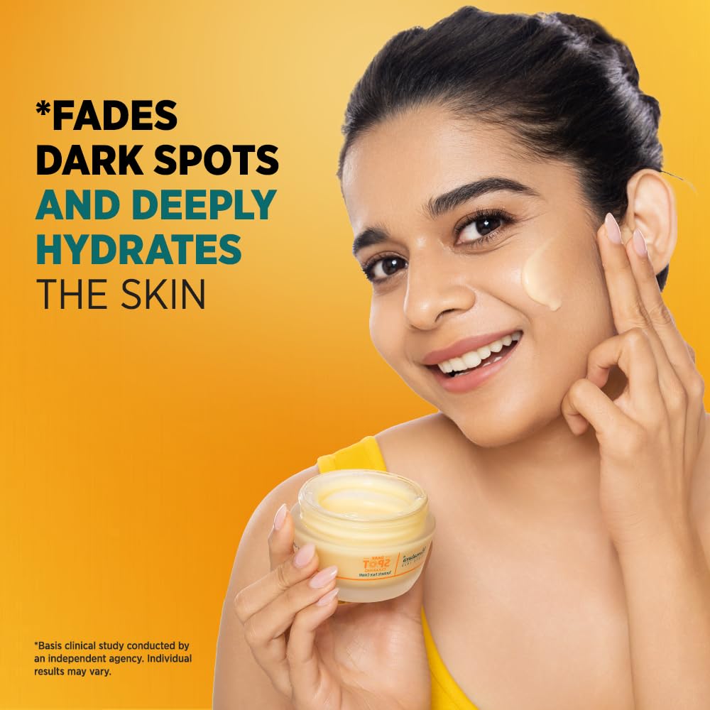 Himalaya Dark Spot Clearing Turmeric Face Cream | Organically sourced Turmeric | Reduce dark spots in 7 days | 2% Glycolic Acid & 2% Niacinamide | 50g