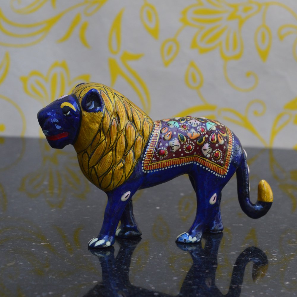 Ecraftindia Meenakari Metal Statue of Royal Lion