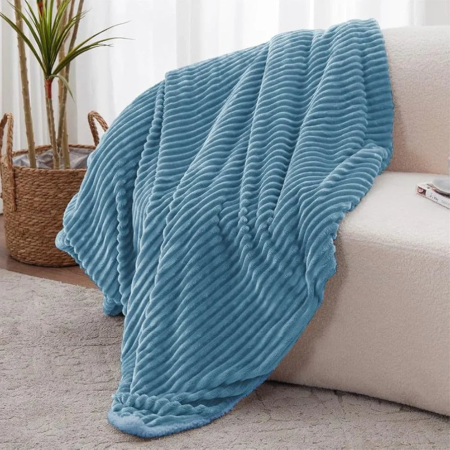 Homekart Pencil Pattern Flannel Fleece Sherpa Blanket AC and Mild Winter Reversible Blanket Single Bed