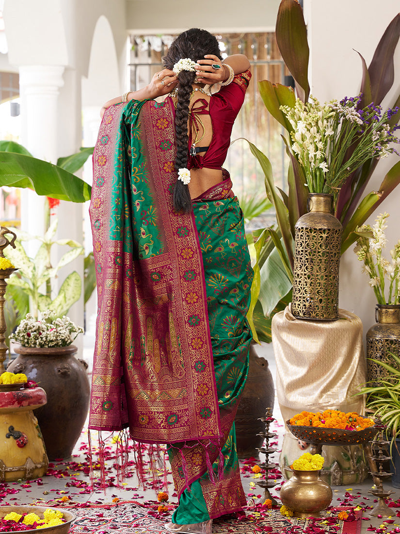 Monjolika Fashion Green Soft Banarasi Silk Blend Saree with Contrast Blouse Piece