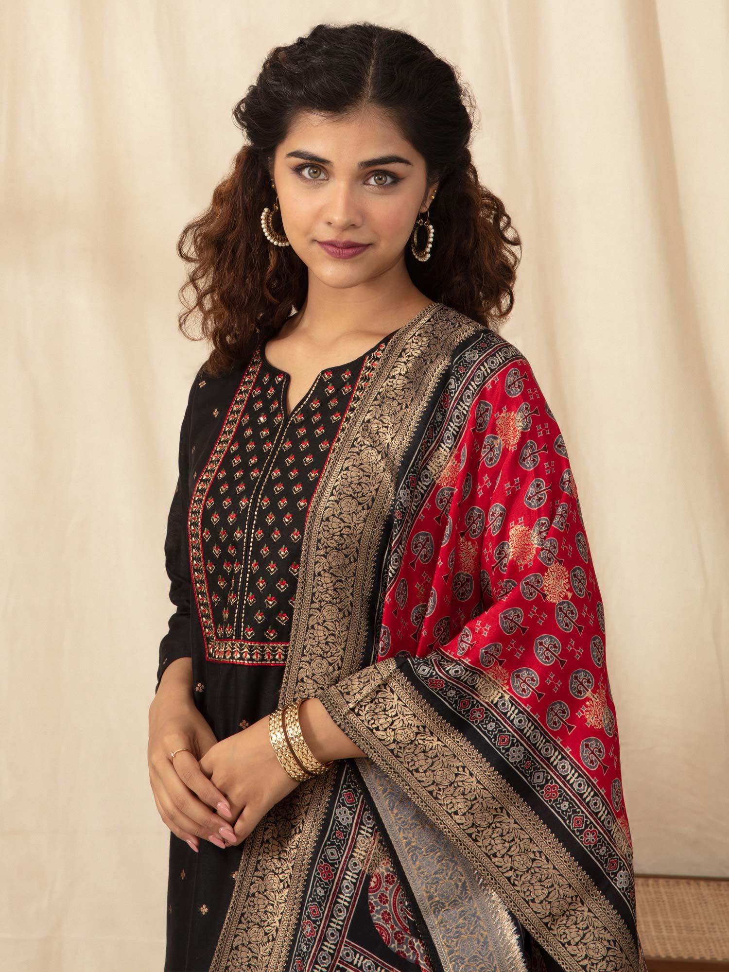 Likha Black Embroidered Kurta Pant set with Brocade Dupatta LIKSKD52 (Set of 3)