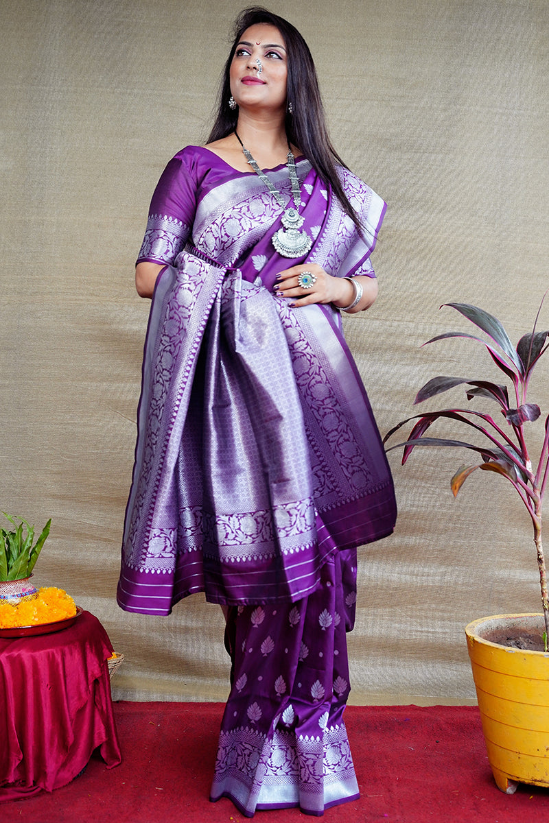 Monjolika Fashion Purple Woven Banarasi Silk Blend Saree With Blouse