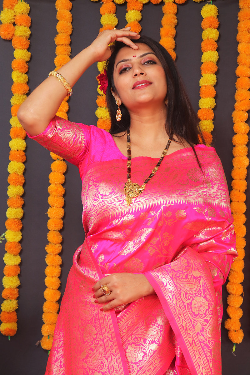 Monjolika Fashion Rani Pink Silk Blend Banarasi Saree With Zari Weaving