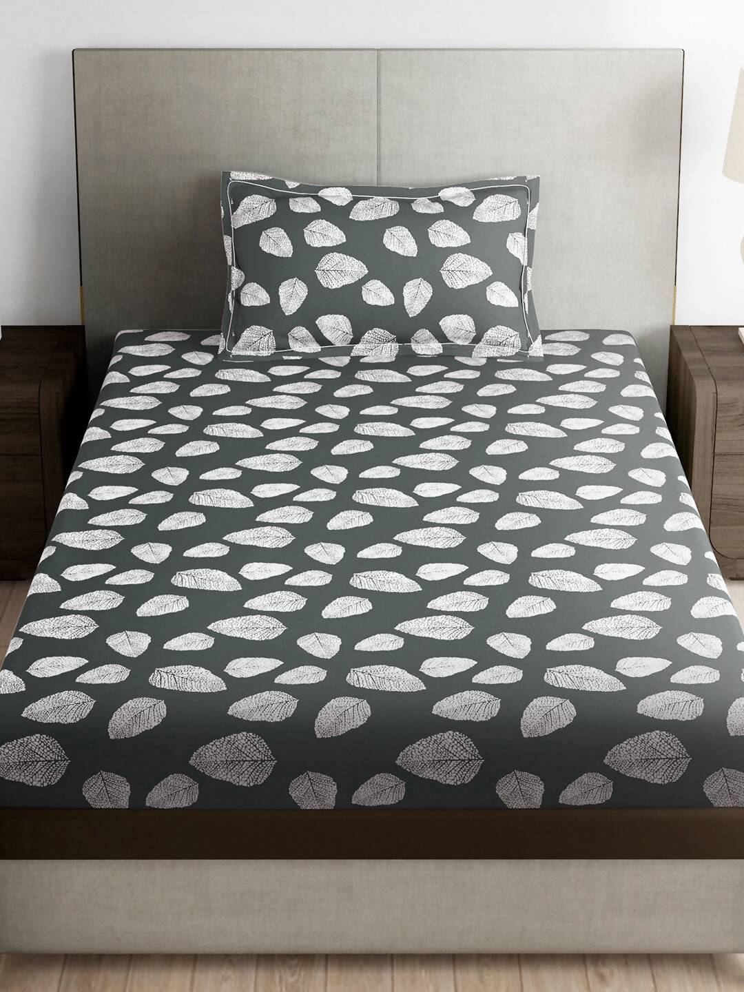 Story@home Arena Grey & White Floral Printed 180 TC Bedsheet & Pillow Covers