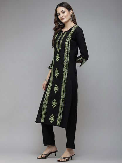 ADA Women Black & Green Ethnic Motifs Embroidered Chikankari Handloom Handloom Kurta