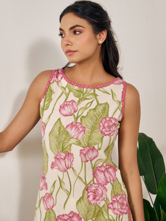 Anayna Floral Printed Round Neck Thread Work Straight Kurta with Trousers